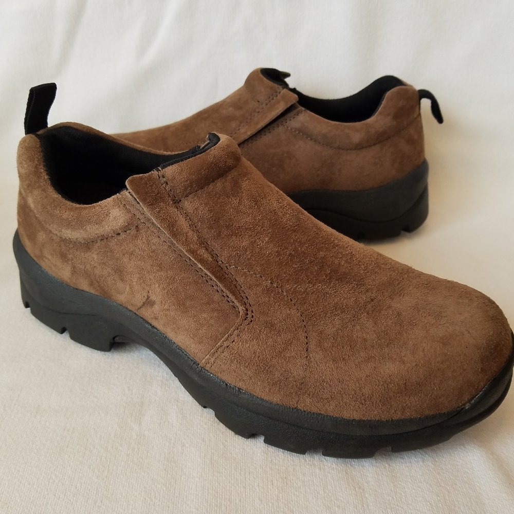 Men’s DULUTH Trading Co 41502 Slip On Shoes Size 8.5 Slip Resistant Brown